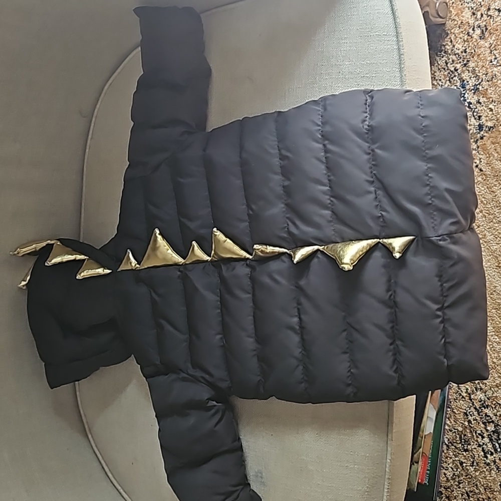 Snow Jacket - Picture 2 of 4